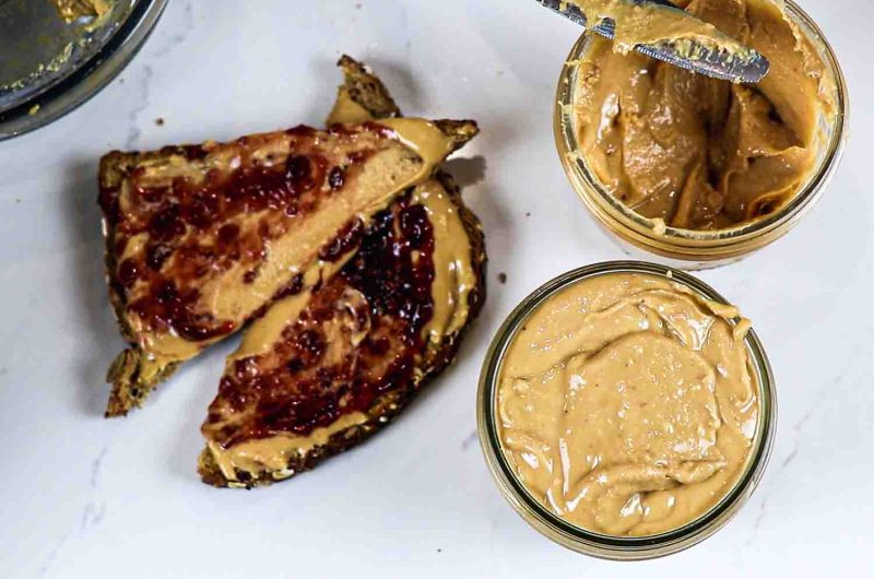 Homemade Peanut Butter