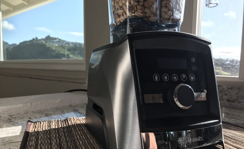 Vitamix A3500 on counter of Honolulu kitchen for February Vitamix usage report by Life is NOYOKE.