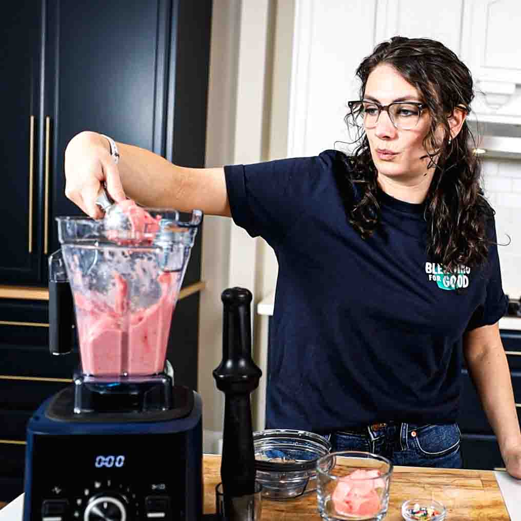 Shalva Gale of Blending For Good making ice cream in a blender.