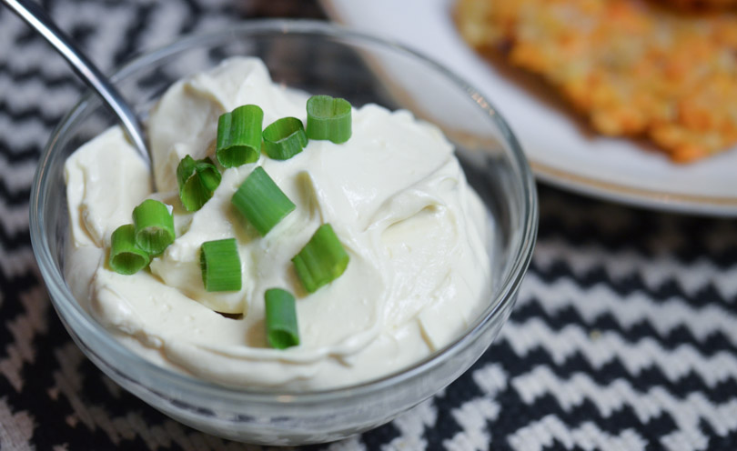 Vegan sour cream
